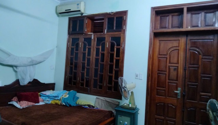 Cho thuê nhà ngõ 12 Láng Hạ 3.5 tầng, 60m2, 15 Triệu - Full đồ